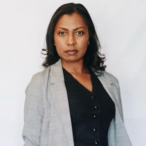 Meet your Posher, Alia